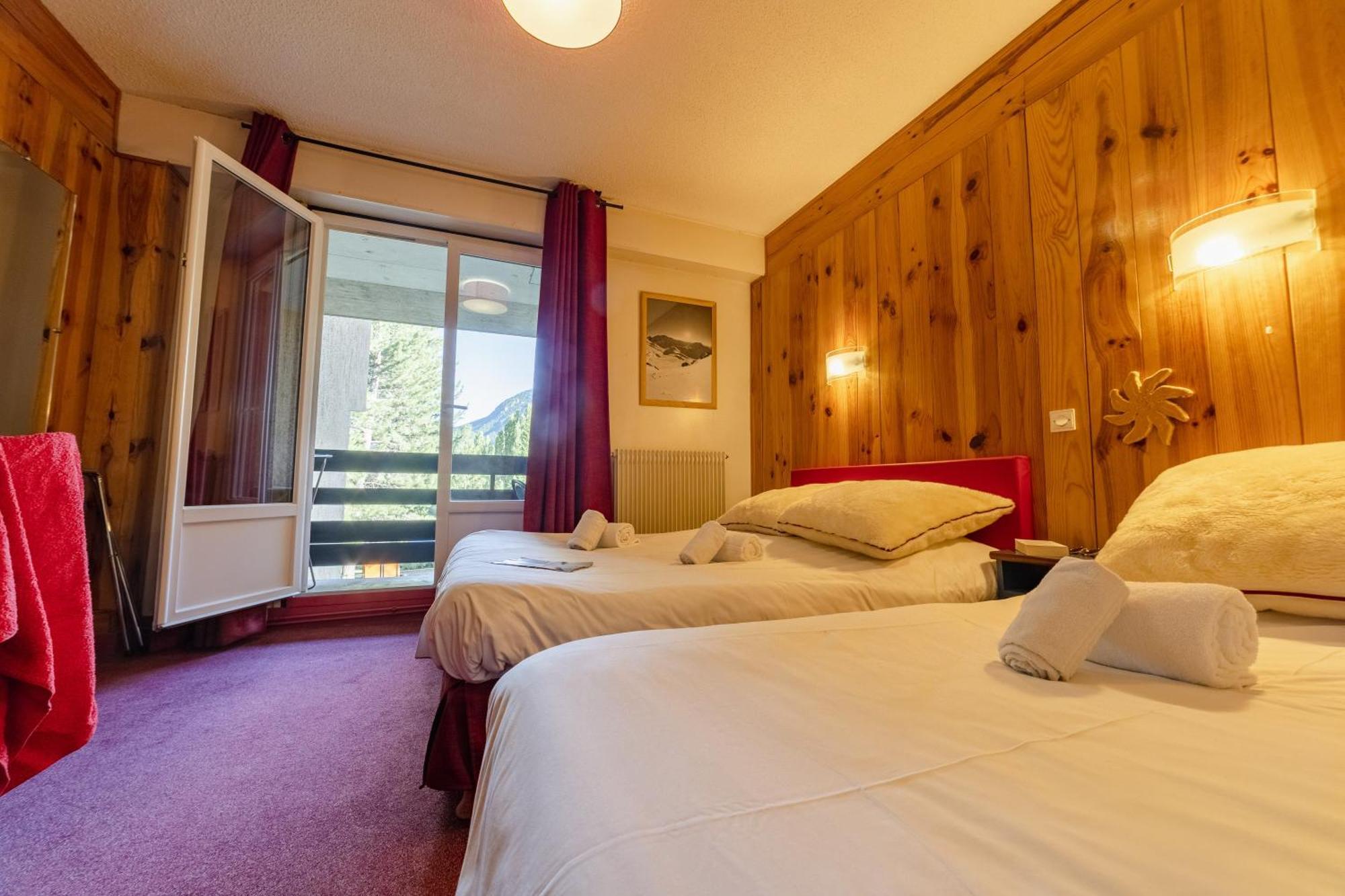 Vvf Serre Chevalier Briancon Ле-Монетье-ле-Бен Экстерьер фото